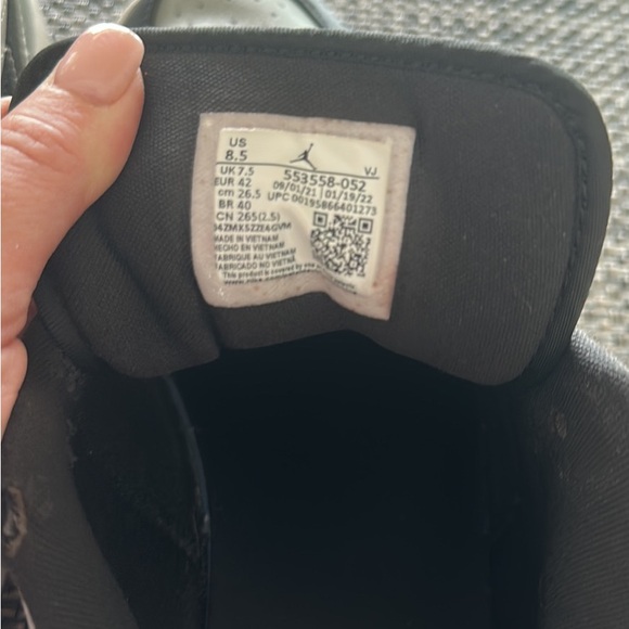 LK NEW NIKE AIR JORDAN 1 LOW SHADOW TOE 8.5 - Picture 5 of 5